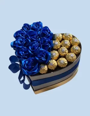 caja en forma de corazón con rosas eternas en SJL