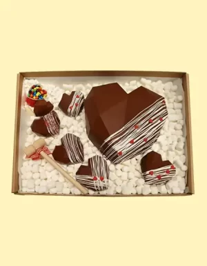 regalo de caja con corazones de chocolate en SJL